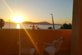 Seduti di fronte al mare Alghero